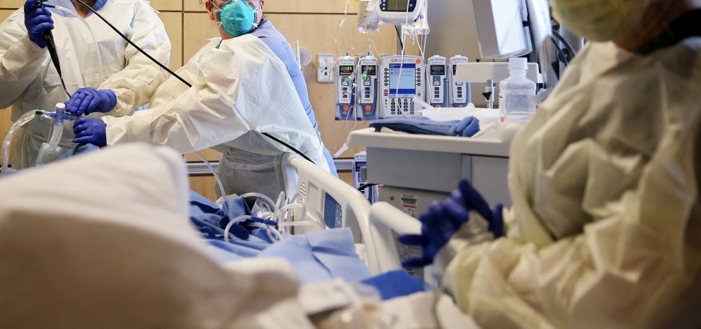 Murió por coronavirus tras recibir un trasplante de una donante infectada | Internacionales