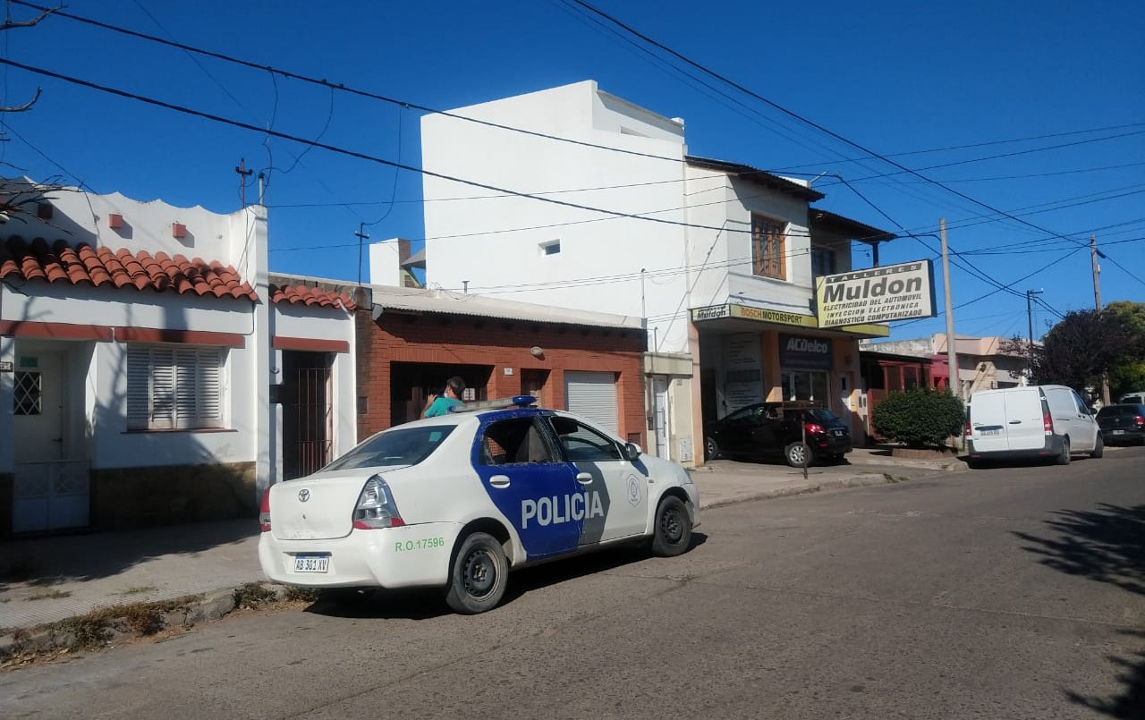 Cayó una pareja que se dedicaba a extorsionar a sus víctimas con fotos íntimas | Actualidad