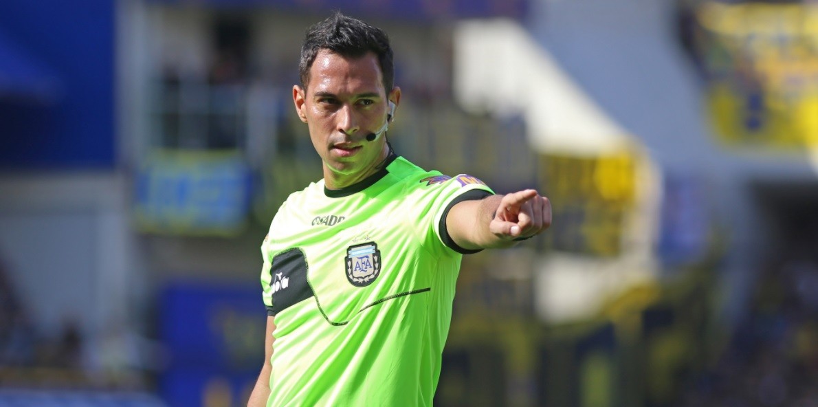 El árbitro que dirigirá su primer Superclásico oficial | Deportes