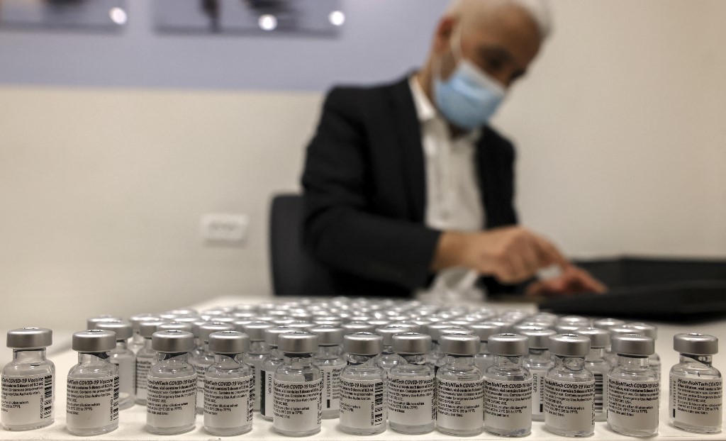 Brasil libera su stock de vacunas para aplicar más cantidad como primera dosis | Internacionales