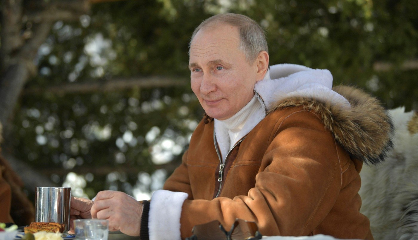 Rusia producirá 200 millones de la vacuna Sputnik V y Putin se la aplicará este martes | Internacionales