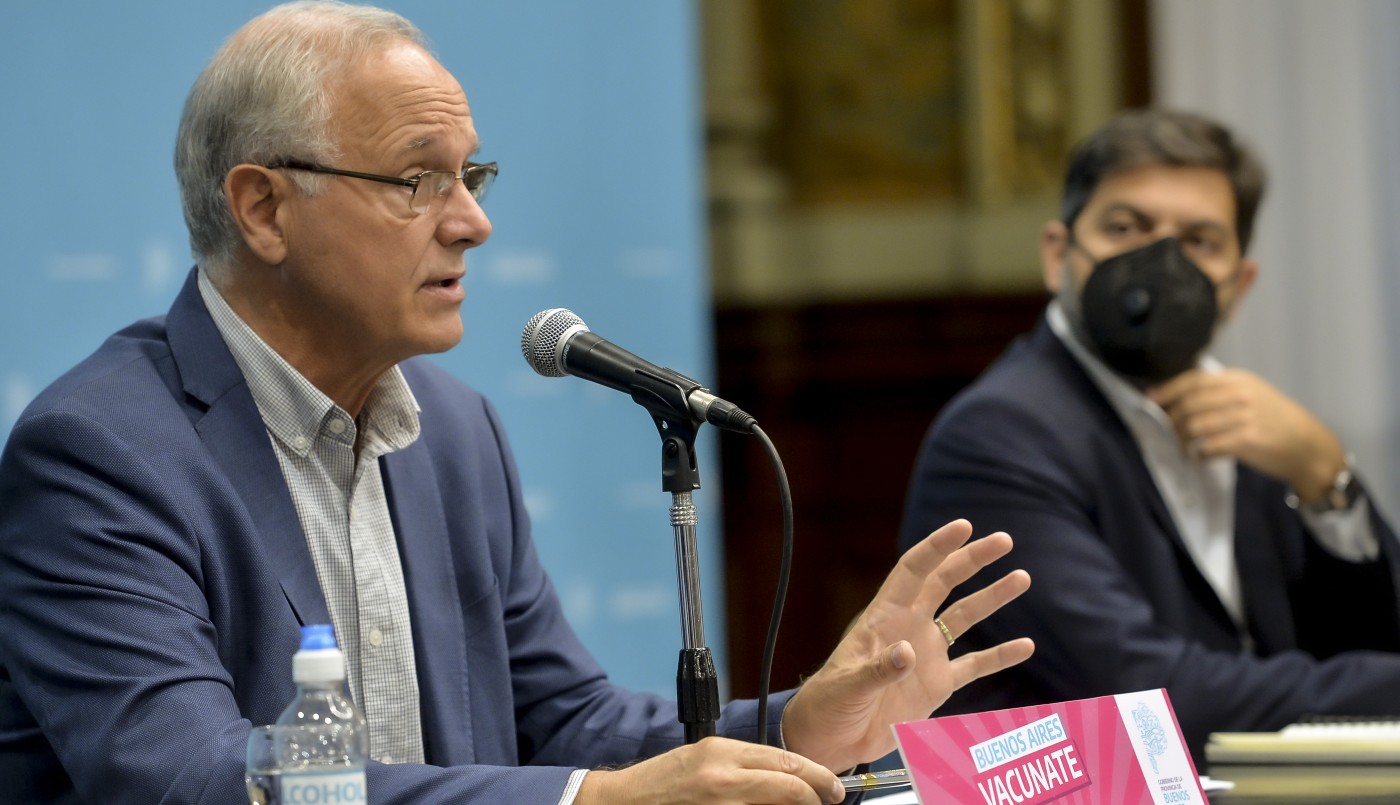 Gollan: "No es responsabilidad del Gobierno que diez países se queden el 88% de las vacunas" | Actualidad