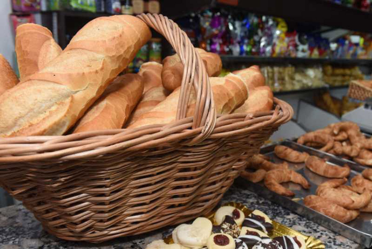 Personas en situación de calle comenzaron a producir alfajores en su panificadora en Barracas | Actualidad