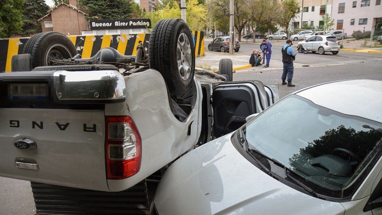 Jueza manejaba alcoholizada y chocó | Actualidad
