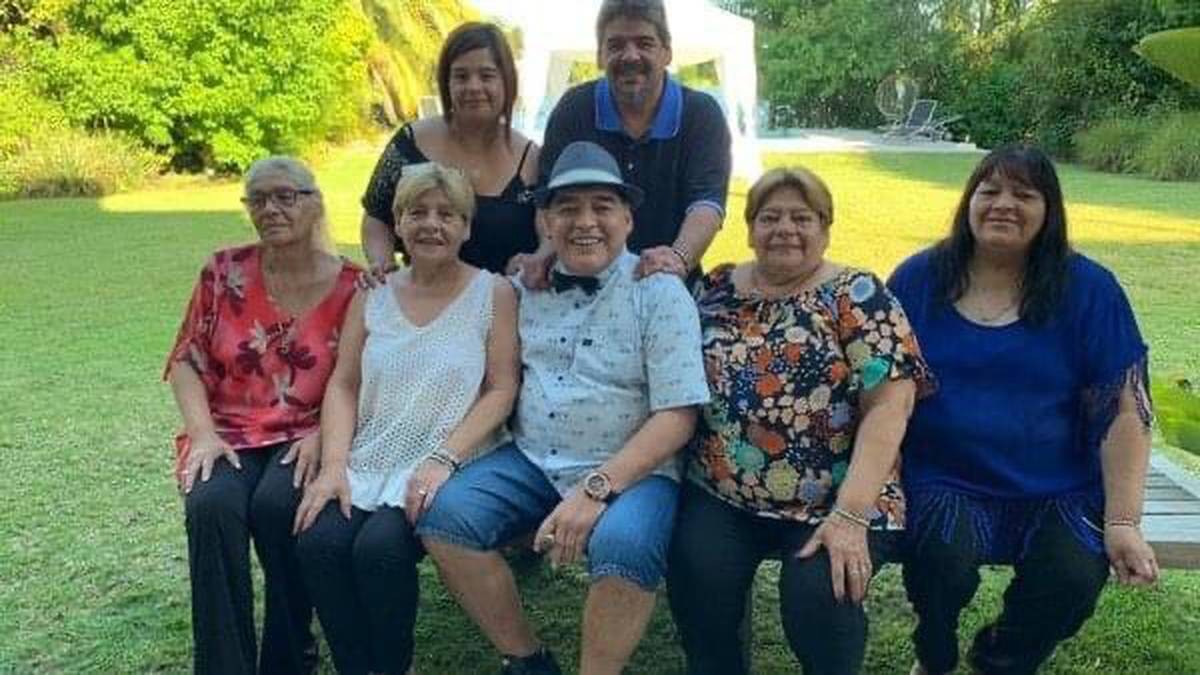 La pelea por la herencia: desalojarán a las hermanas de Diego Maradona | Actualidad