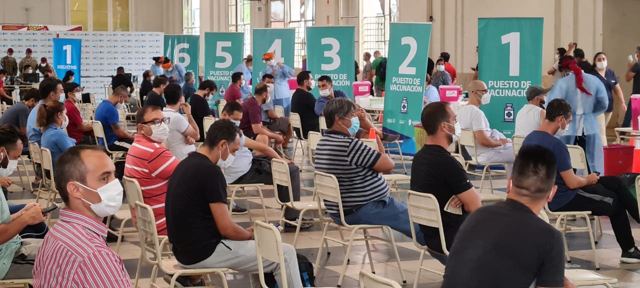 Córdoba quiere comprar vacunas, pero aún no se puede | Córdoba