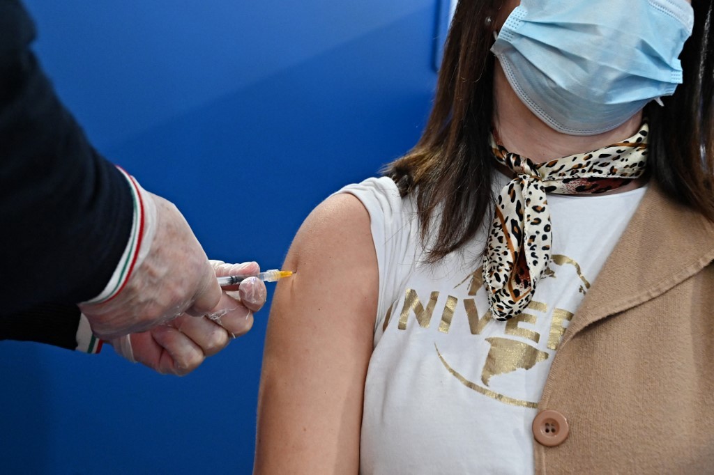 Italia: denuncian que 2,3 millones se vacunaron sin esperar su turno | Internacionales