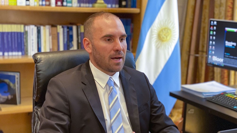 Guzmán cerrará su gira en Moscú con una agenda de reuniones por deuda y vacunas | Actualidad