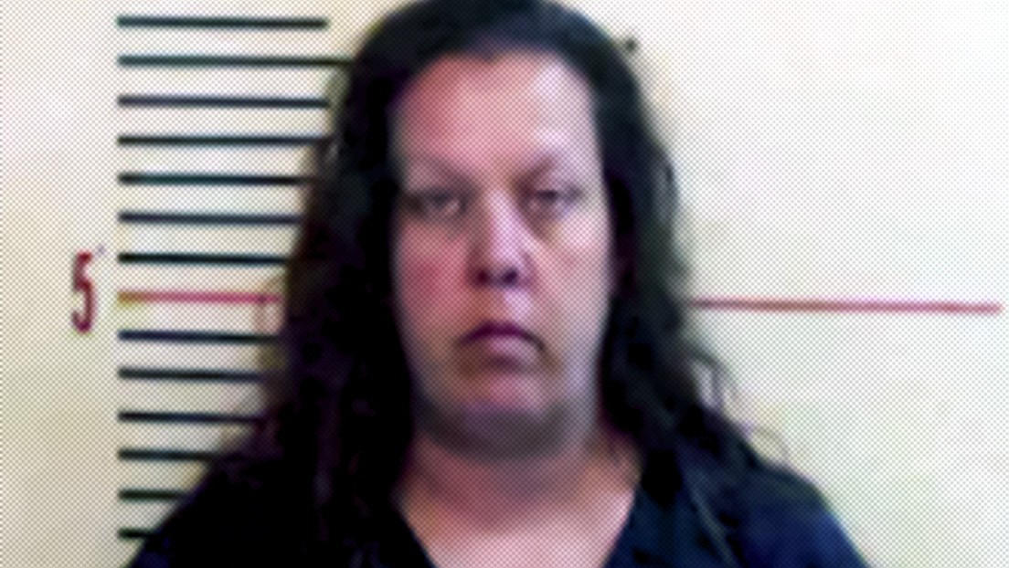 Profesora detenida por mantener una relación con un estudiante adolescente durante 4 años | Internacionales