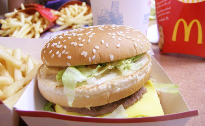 Un McDonald´s ofrece pagar por ir a la entrevista laboral, porque nadie se presenta como postulante | Internacionales