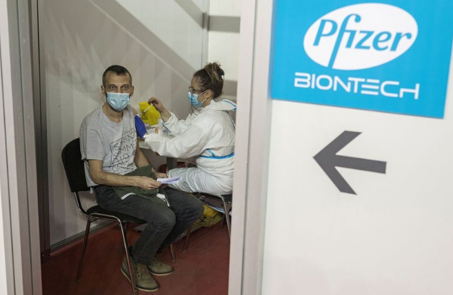 Covid-19: la vacuna de Pfizer requerirá una tercera dosis a los nueve meses | Actualidad