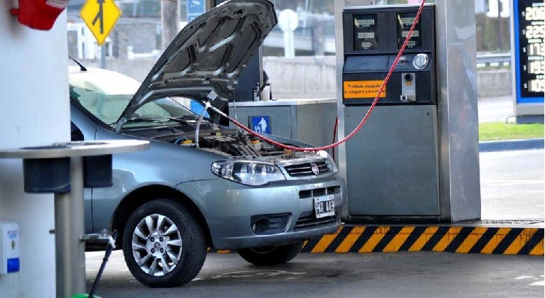 Desde hoy el GNC cuesta un 30% más | Córdoba