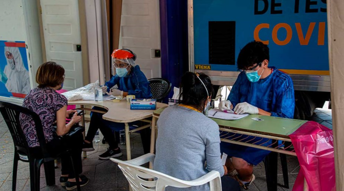 Tres fallecimientos y menos de mil contagios nuevos en Córdoba este domingo | Córdoba