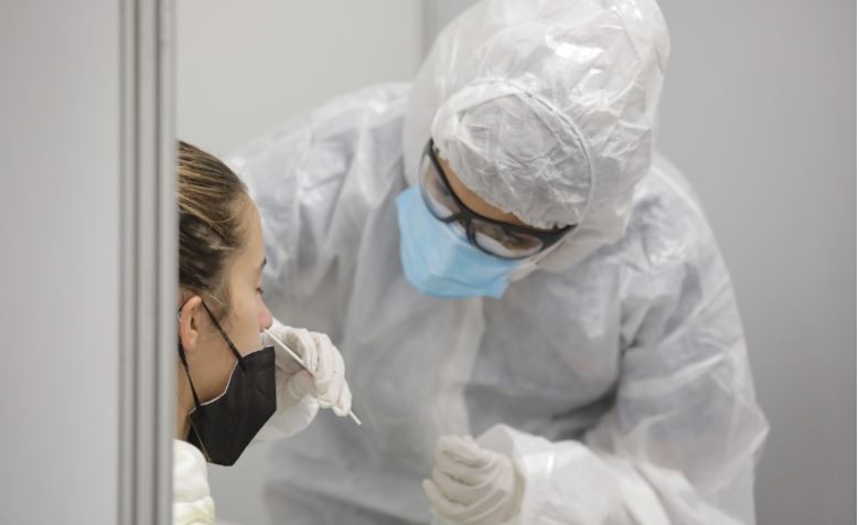 El laboratorio trucho que operaba en Ezeiza para testear continúa recaudando en el Aeroparque Jorge Newbery | Actualidad