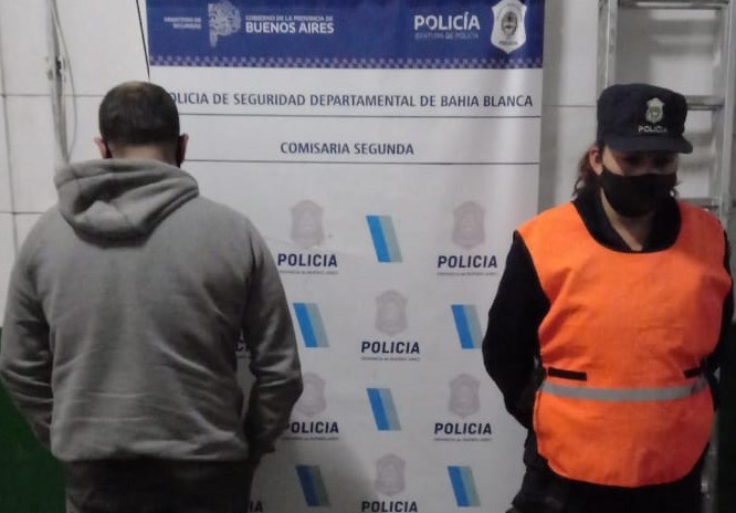 Concretó un encuentro sexual, no quiso pagar y retuvo a una mujer en el departamento | Actualidad