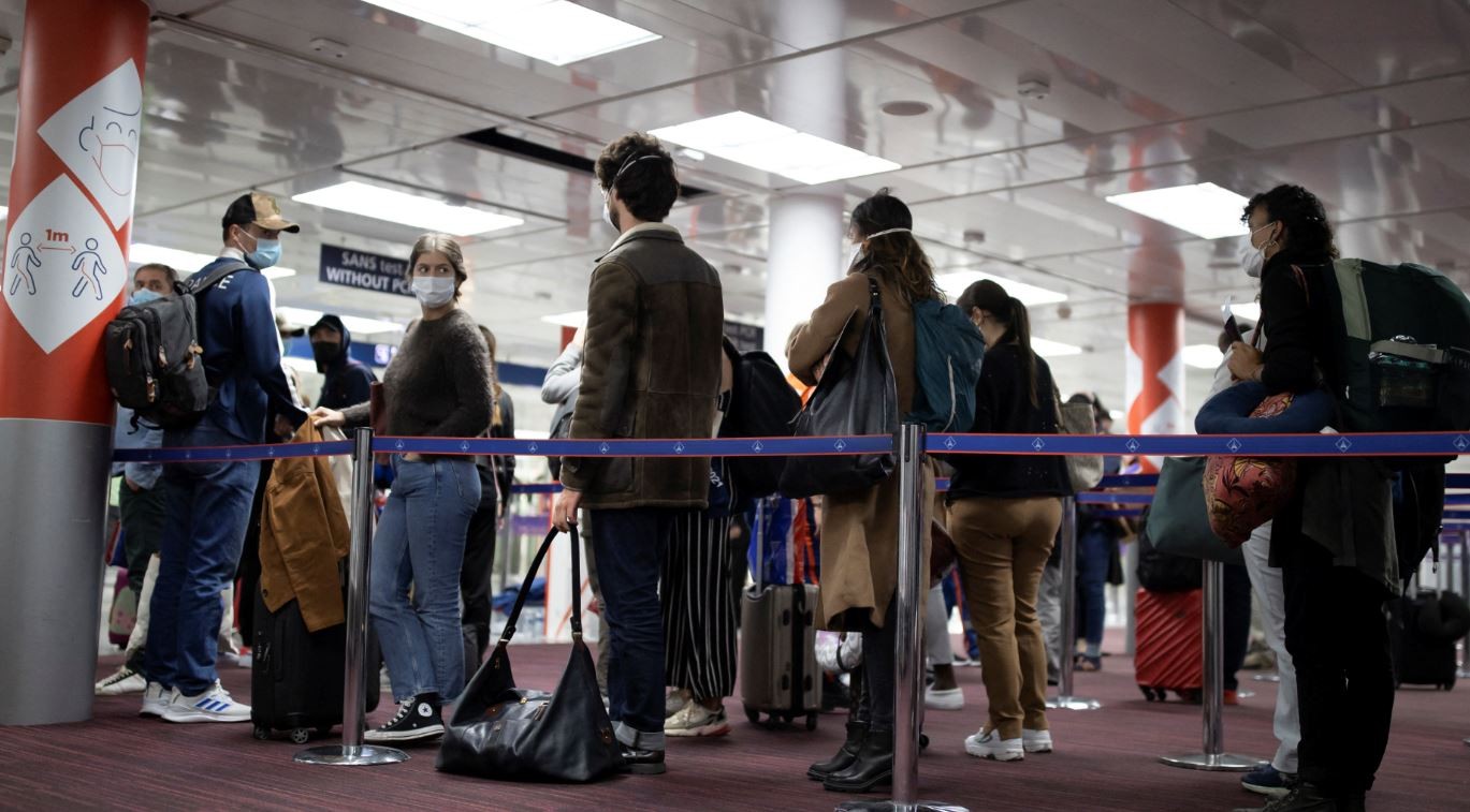 Francia tampoco dejará ingresar a su territorio a viajeros vacunados con Sputnik V | Internacionales