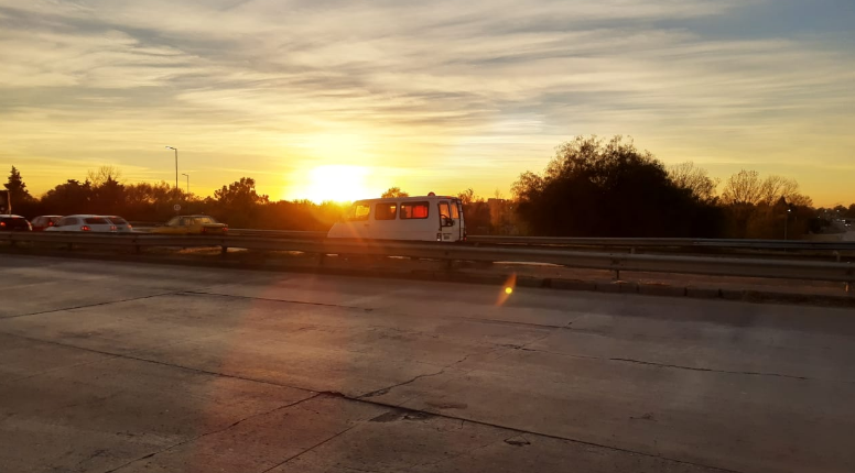 Tiempo frío por la mañana, cielo parcialmente nublado, máxima de 25° | Córdoba