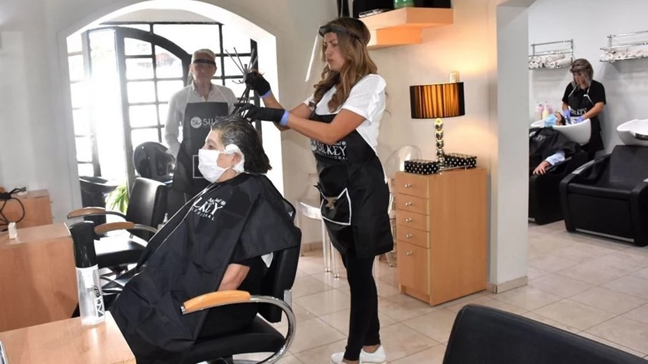 Nuevas flexibilizaciones: Peluquerías piden volver a trabajar | Córdoba