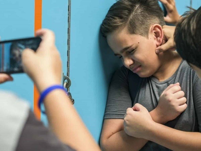 Más de la mitad de los alumnos LGBTI "se siente inseguro en las escuelas", según la Unesco | Internacionales