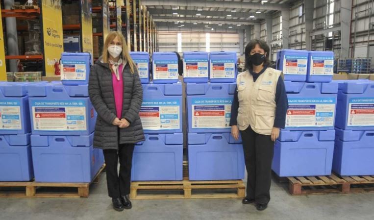 Ministerio de Salud recibió de Unicef 10 mil conservadoras y termos para garantizar cadena de frío de las vacunas | Actualidad