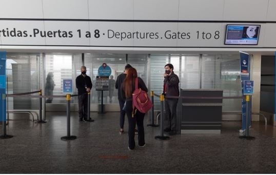 Admiten el amparo de dos cordobeses para volver al país | Córdoba