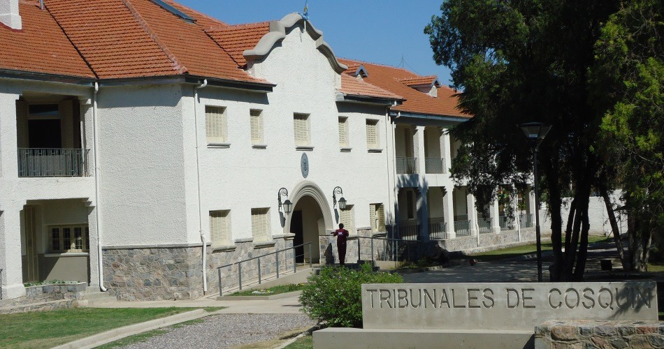 Cosquín: fallo a favor de una madre que rechaza a su hija porque la tuvo como consecuencia de una violación | Córdoba