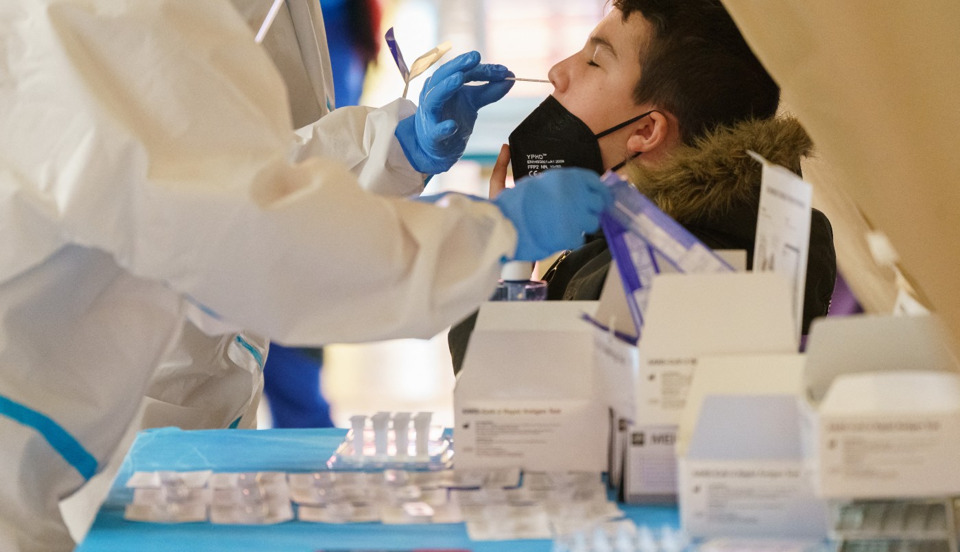 España superó los 4 millones de contagios de coronavirus y la incidencia se disparó por la variante Delta | Internacionales