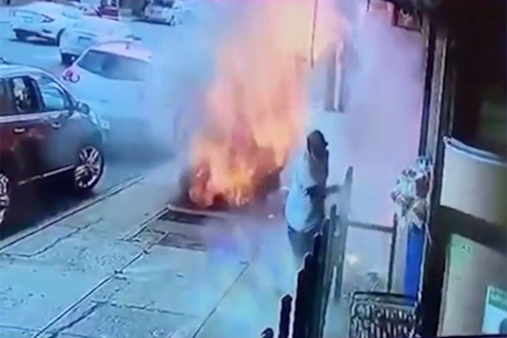 Video: Un hombre sobrevivió a una bola de fuego | Internacionales