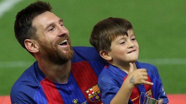 La contundente respuesta de Thiago a un hincha catalán que se burló de Messi | Deportes