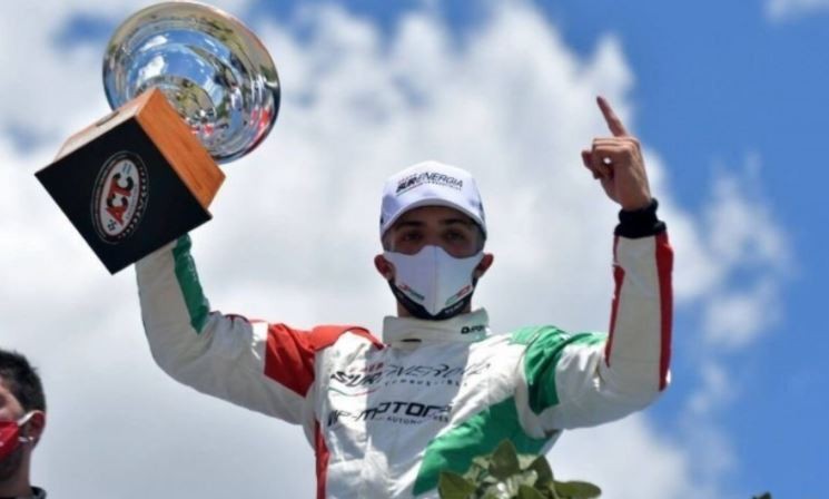 Un piloto de TC Pista fue detenido en la ciudad de La Plata: está implicado en un asalto a un country | Actualidad