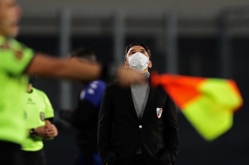 La Conmebol multa a Gallardo con 50.000 dólares por incumplir el Manual de Clubes de la Libertadores | Deportes