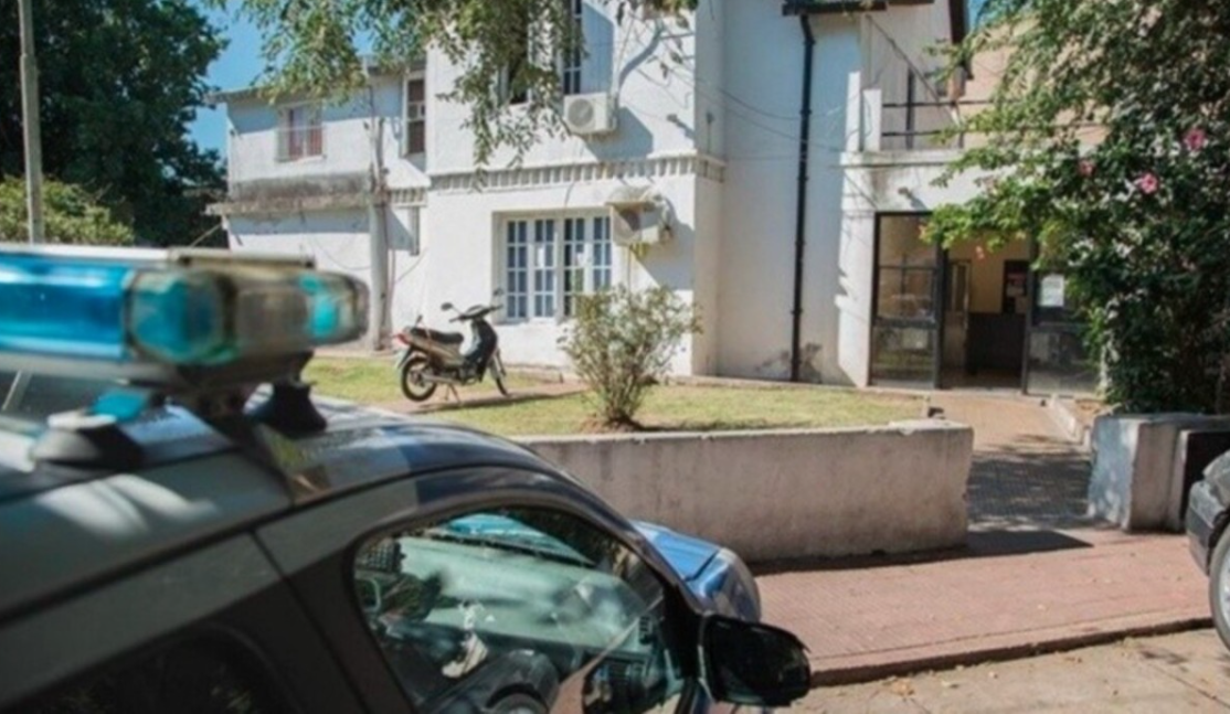 Rosario: allanaron una comisaría y detuvieron a seis policías | Actualidad