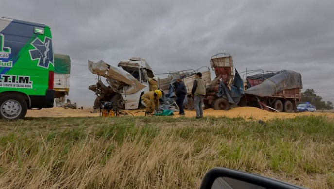 Temporal: un camionero murió en choque de tres transportes | Córdoba
