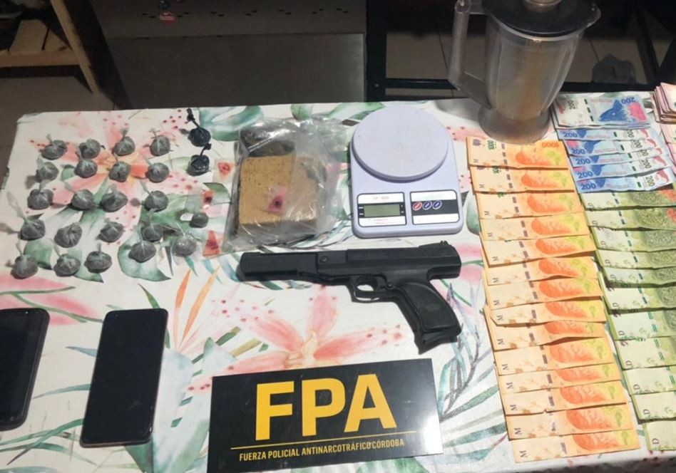 Narcomenudeo: secuestran más de 1000 dosis de marihuana en barrio Comercial | Córdoba