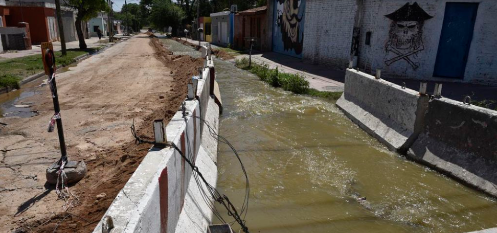 Desastre sanitario de Villa Paéz: consecuencias 3 kilómetros río abajo | Córdoba