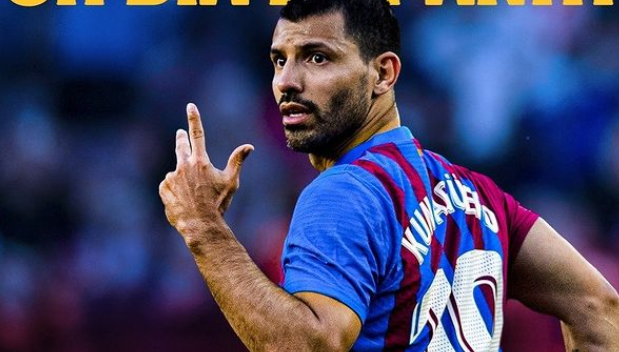 Preocupación por la salud del Kun Agüero: frenó un partido y se fue en ambulancia | Deportes