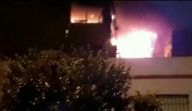 Trágico incendio de una gomería en La Tablada: tres muertos, entre los cuales hay un nene de 10 años | Actualidad