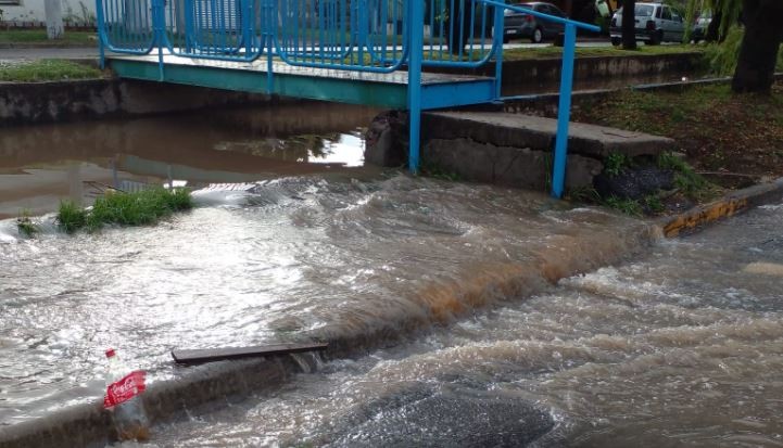 Se cayó el paredón del canal maestro y hay peligro por desborde | Córdoba