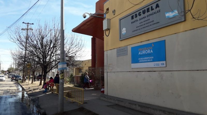 Alerta por variante Delta: Fueron aislados tres cursos en una escuela de Villa el Libertador | Córdoba