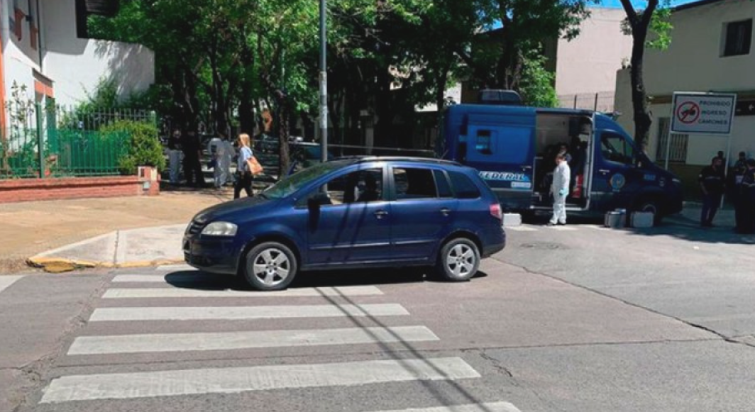 En un confuso episodio, le dispararon en la cabeza a un juvenil de Barracas Central y está grave | Actualidad