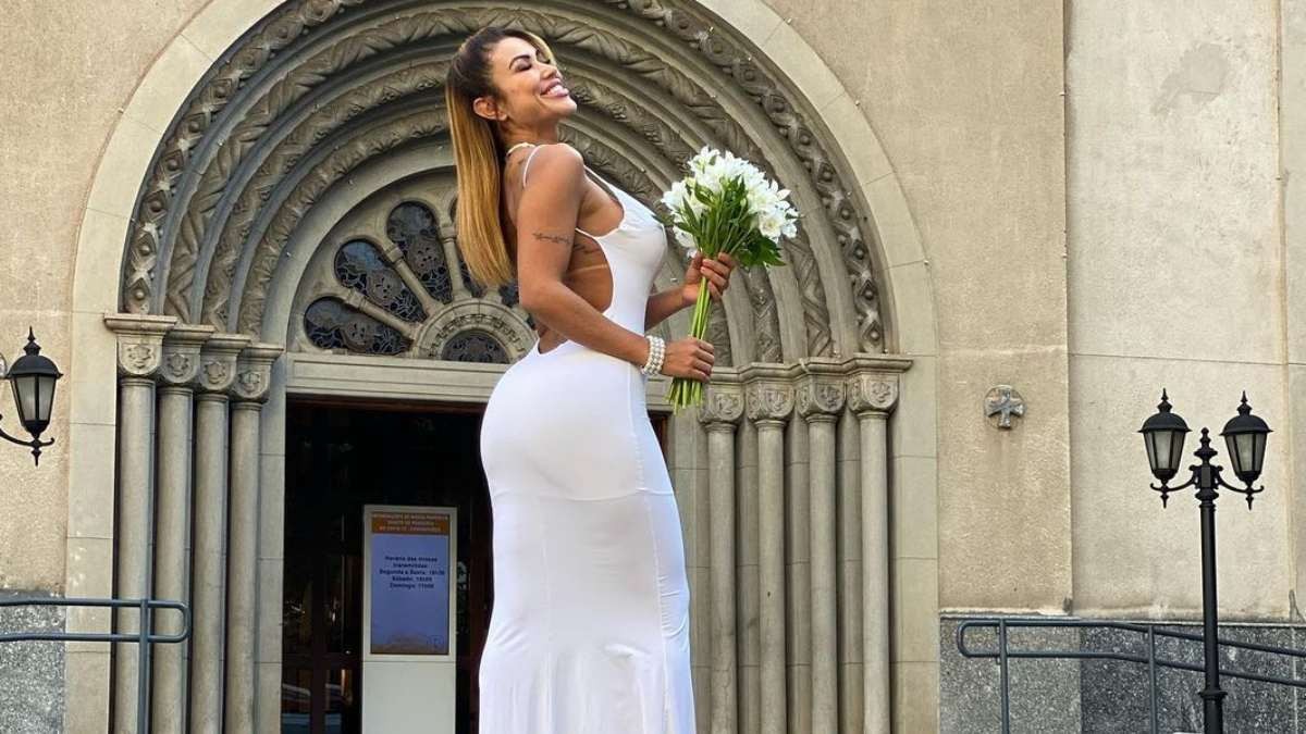 Es modelo se había casado con ella misma y ahora se pidió el divorcio | Curiosidades