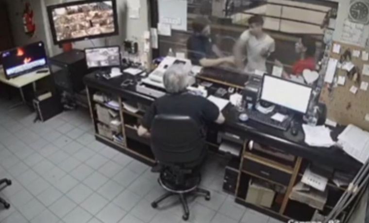 Un nuevo video muestra de frente cómo fue el brutal ataque al playero en el estacionamiento | Actualidad