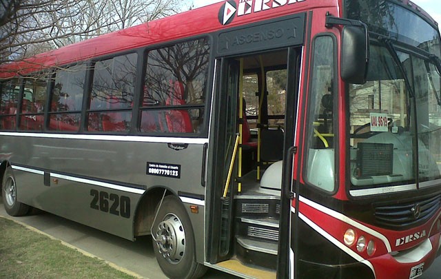 Chocaron dos colectivos en el centro de la ciudad y son cinco los heridos | Córdoba