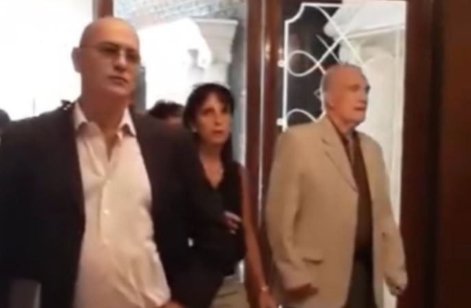 "¿Te molesta o te excita?": Condenaron a un médico por abusar de una paciente | Actualidad