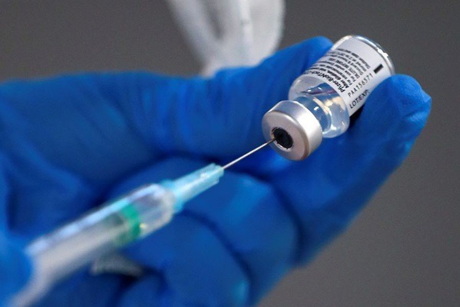 Casos inusuales: científicos descubrieron qué es lo que provoca trombosis al aplicar algunas vacunas anticovid | Actualidad