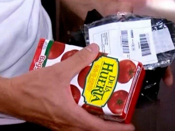 Denuncia: compró un Iphone por Mercado Libre y le mandaron un puré de tomate | Actualidad