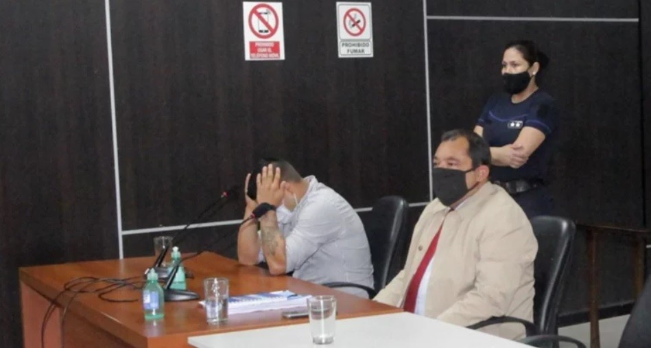 Abusó sexualmente de su pareja, la golpeó y la obligó a maquillarse para esconder las marcas | Actualidad