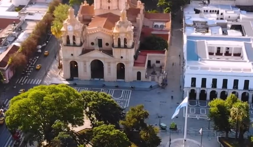 Una por una: estas son las restricciones desde este lunes en Córdoba | Córdoba