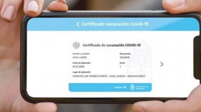 Un juez de Mar del Plata prohibió a los gobiernos nacional y bonaerense aplicar el "pase sanitario" a una mujer | Actualidad