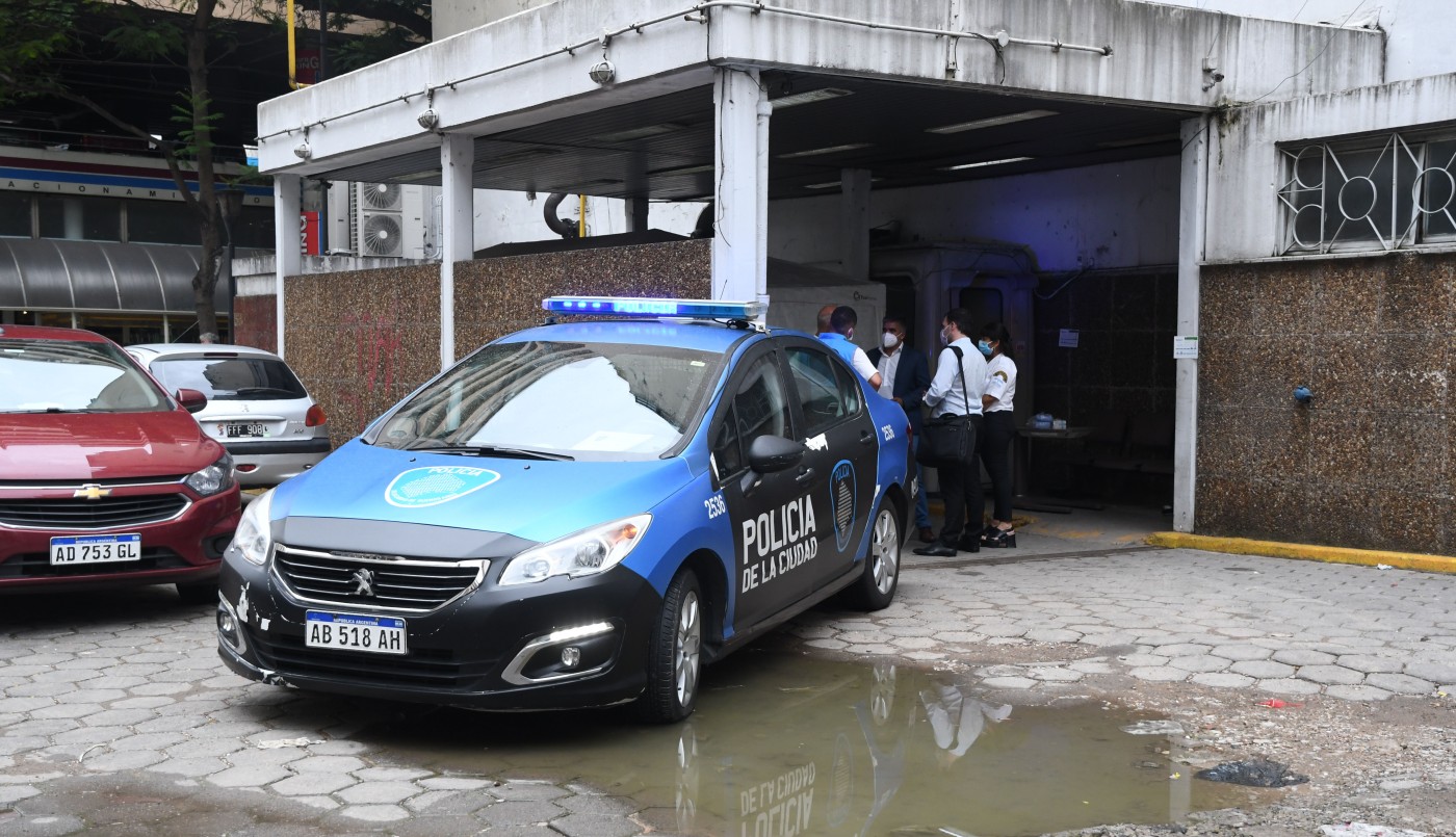 Clausuraron una clínica en pleno centro porteño: hallaron 7 cadáveres en descomposición | Actualidad